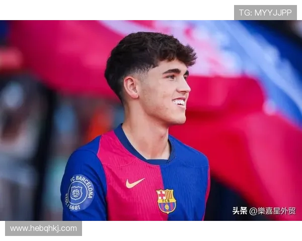 哈维西蒙斯的崛起之路：从青年才俊到足球界新星的传奇故事