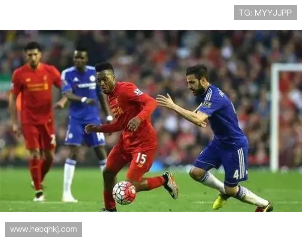 巴萨与拜仁激战在即央视新闻全程直播精彩对决